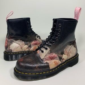 BNWOT DR. martens 1460 boot size 10 men’s